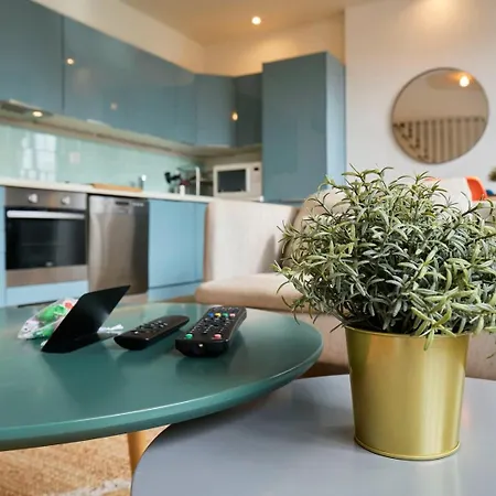 Appartamento Hypercentre-2 Bedrooms Very Bright + Parking *