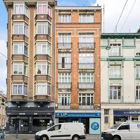 Hypercentre-2 Bedrooms Very Bright + Parking * Lila